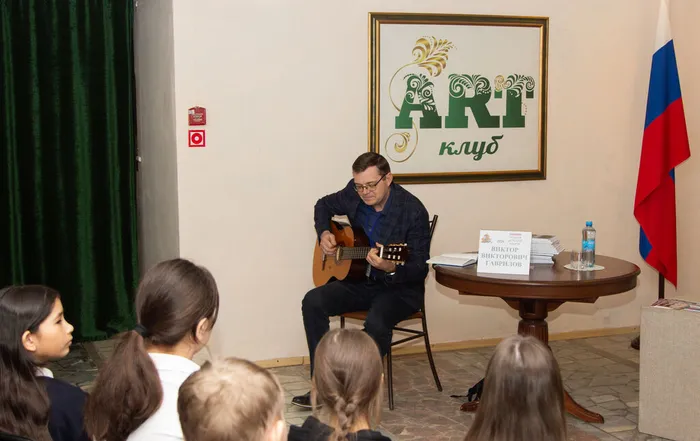 Открытие Недели детской и юношеской книги. Награждение победителей конкурса «Лучший читатель года» _ жители г.Лянтор