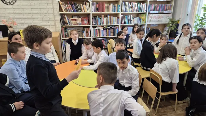 Сказочный батл "Все путешествия Гулливера" _ ученики ЛСОШ № 7