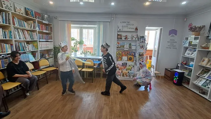 Час искусства "Волшебный мир кулис" _ ученики ЛСОШ № 3