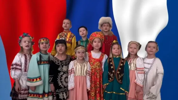Сетевая акция «Читаю я и весь Лянтор» _ жители г.Лянтор