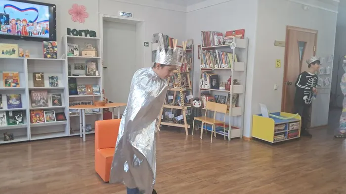 Час искусства "Волшебный мир кулис" _ ученики ЛСОШ № 3