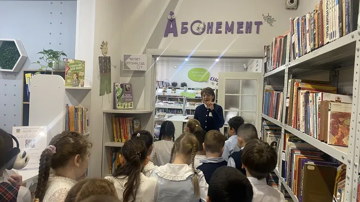 Экскурсия  с мастер-классом «Библиотека без тайн»  _ ученики ЛСОШ № 3