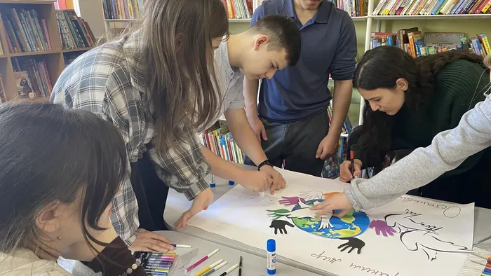 Квест-игра "Мы против терроризма" _ ученики ЛСОШ № 3