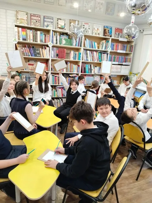 Литературное путешествие "Мир детства в книгах Марка Твена" _ ученики ЛСОШ № 3