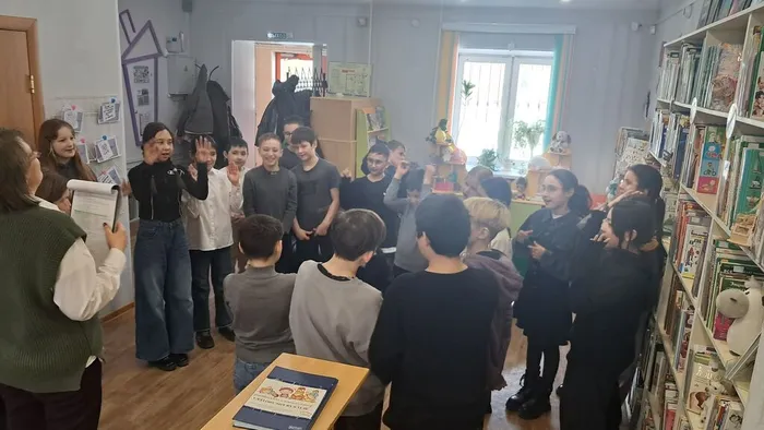 Экскурсия "Маршрут построен" _ ученики ЛСОШ № 5