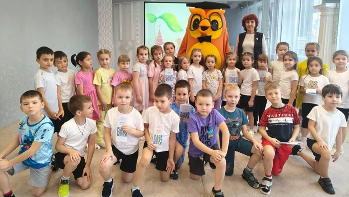 Информационный час "Маленьким человечкам - большие права" _ дошкольники д/с "Город детства"