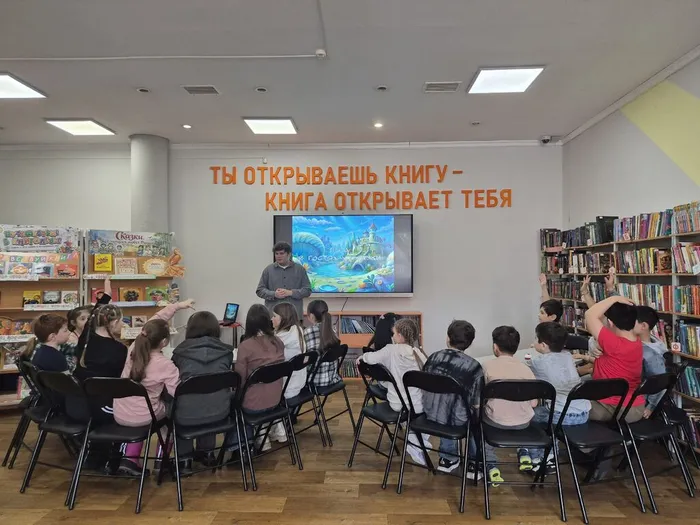 Литературный час "Телефон Чуковского" _ ученики ЛСОШ №4