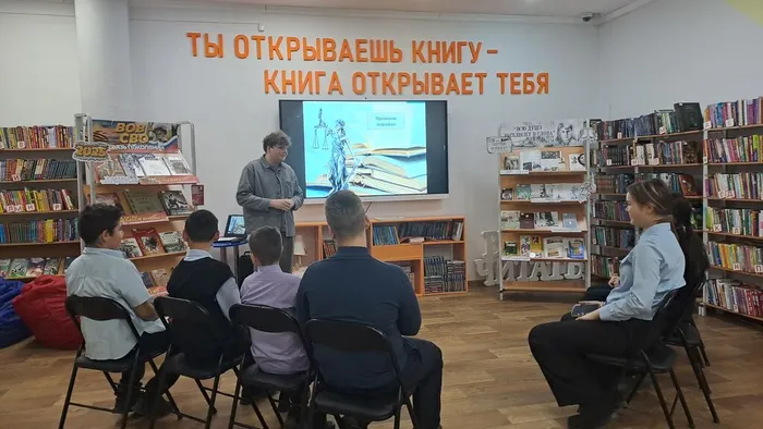 Правовой марафон _ ученики ЛСОШ № 6