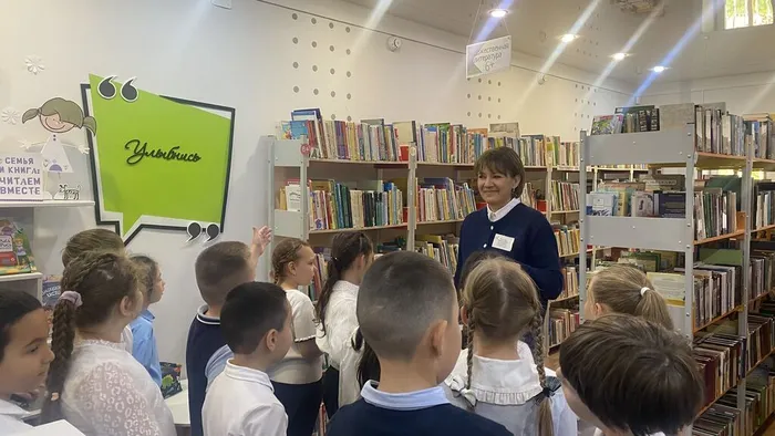 Экскурсия  с мастер-классом «Библиотека без тайн»  _ ученики ЛСОШ № 3