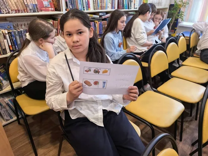 Час полезных советов  "Безопасный Рунет - залог успешного будущего" _ ученики ЛСОШ № 3