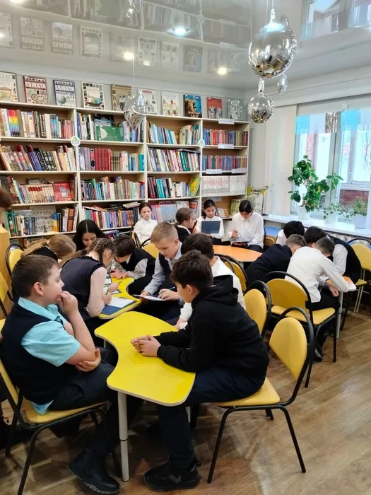 Литературное путешествие "Мир детства в книгах Марка Твена" _ ученики ЛСОШ № 3