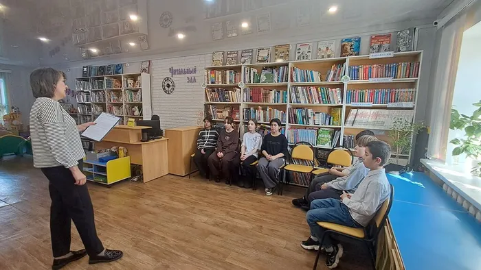 Час искусства "Волшебный мир кулис" _ ученики ЛСОШ № 3