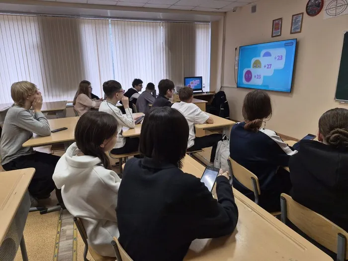 Познавательная игра «Полезная информация и безопасные сайты для подростков в сети интернет"