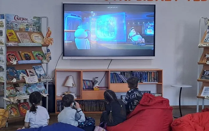 Экосалон «Мир на голубом экране» _ жители города