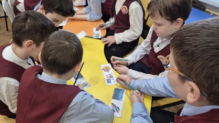 Обзор - путешествие "Дорога во вселенную" _ ученики ЛСОШ № 5