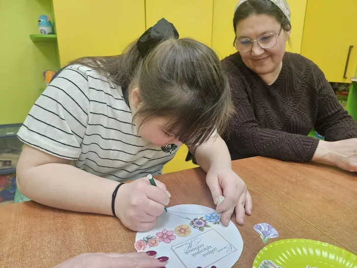 Мастер-класс «С этим именем связана жизнь" _ дети Сургутского районного КЦСОН