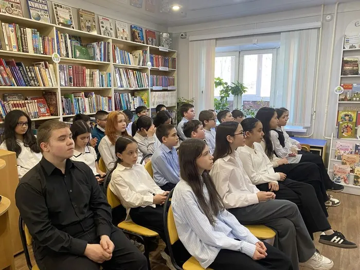 Интеллект-викторина "Эрудиты избирательного права" _ ученики ЛСОШ № 3