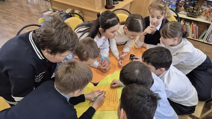 Сказочный батл "Все путешествия Гулливера" _ ученики ЛСОШ № 7