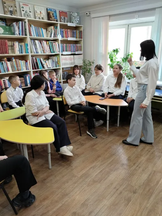 Исторический экскурс «Славянская письменность: от Руси до России» _ ученики  ЛСОШ №  7