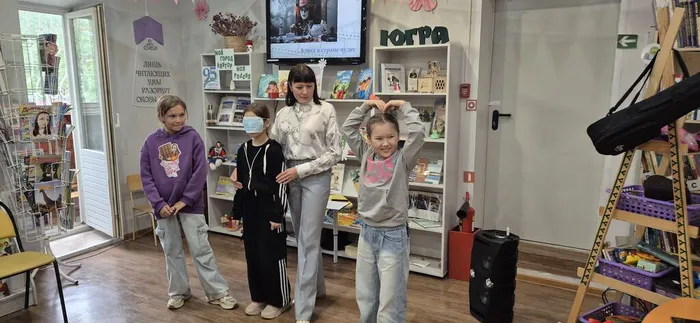 Час эрудитов "Чудо по имени кино" _ дети детского лагеря "Фестивальный" ЛДШИ № 1.