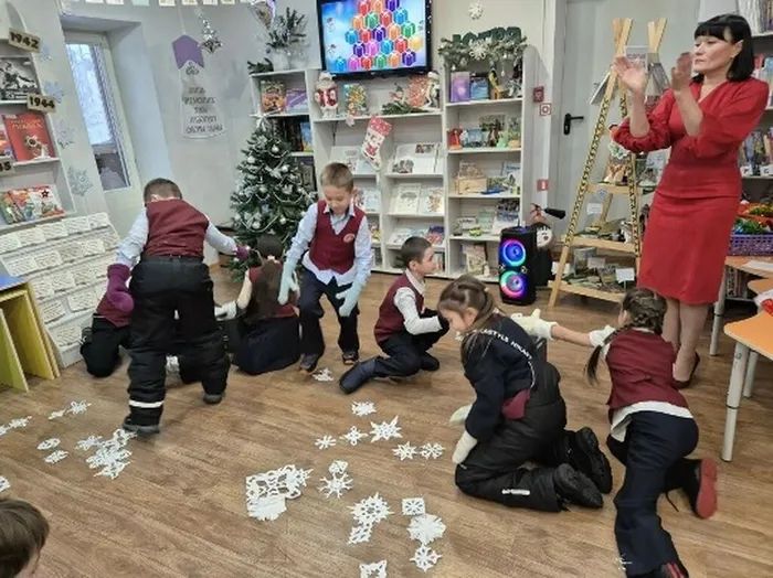 Библиотечная мастерская "Вытворяшки" _ ученики ЛСОШ № 5