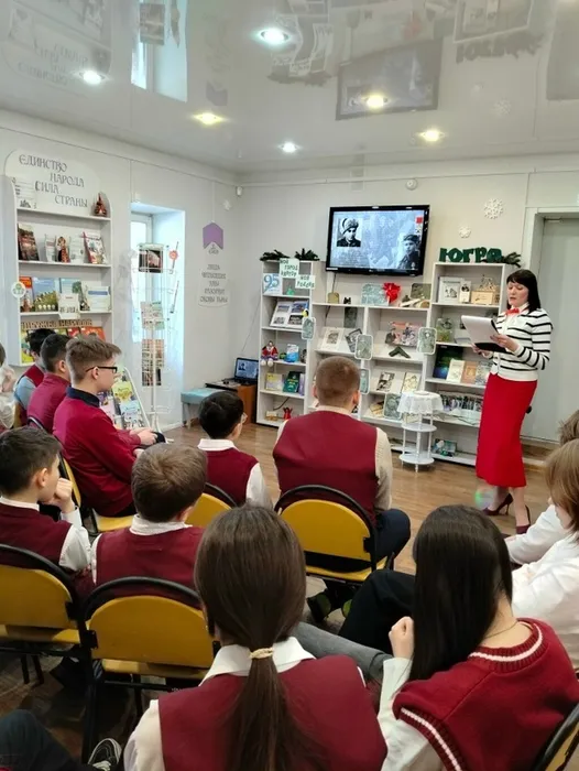 Перекличка во времени "Юным героям посвящается" _ ученики ЛСОШ № 5