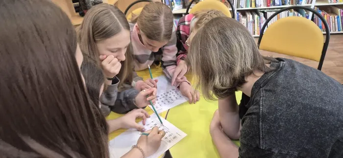 Беседа-практикум  «Опасности виртуального общения» _ ученики ЛСОШ № 5